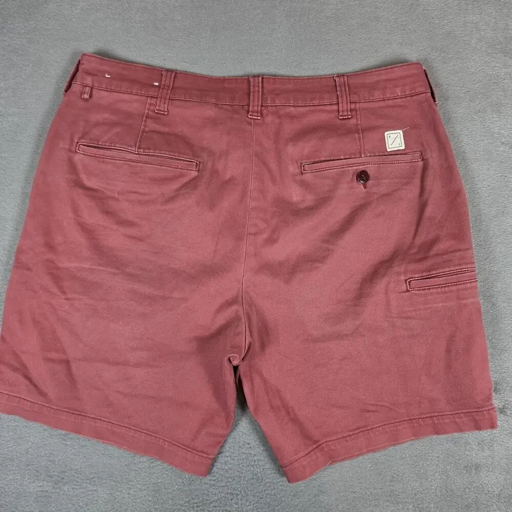American Eagle Men's Stretch Chino Shorts Size 34 Red Burgundy Casual Cotton Fla